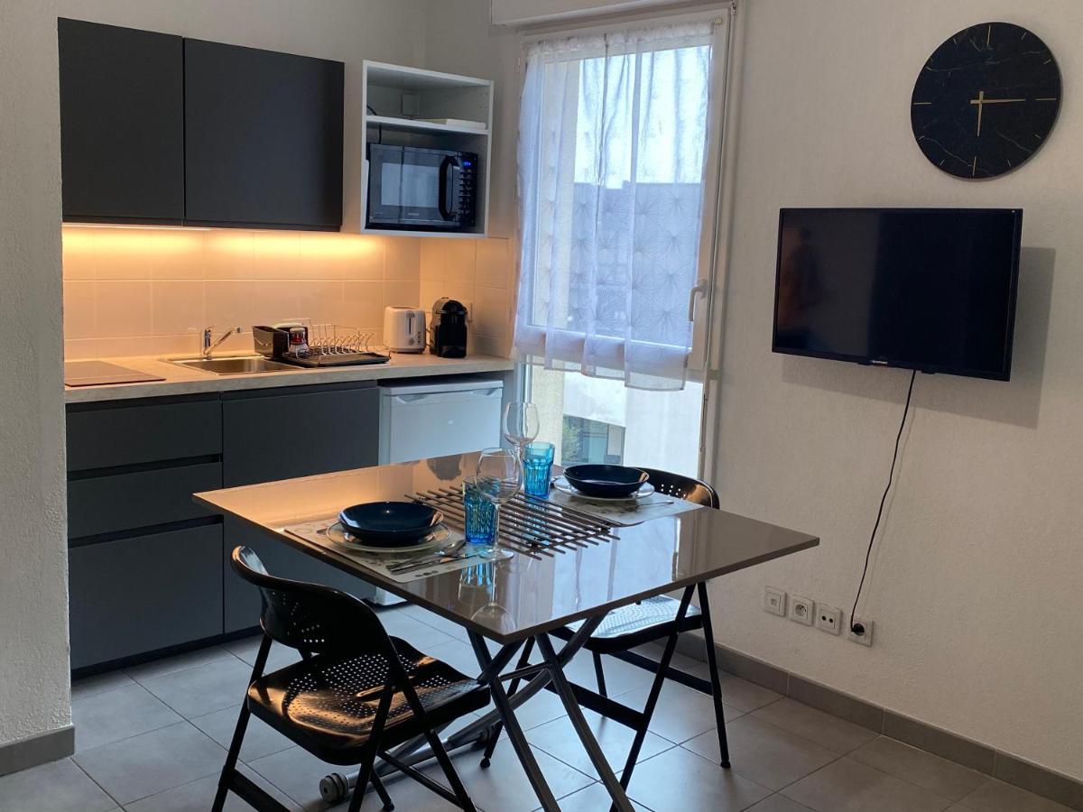 Studio Chic Little Boheme Proche Hopitaux, 15 Mn Du Centre 里昂 外观 照片
